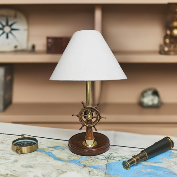 Tischlampe- Schiffsleuchte- H 55 cm- elektrisch- maritim- Holz/Messing- Stoffschirm- Steuerstand