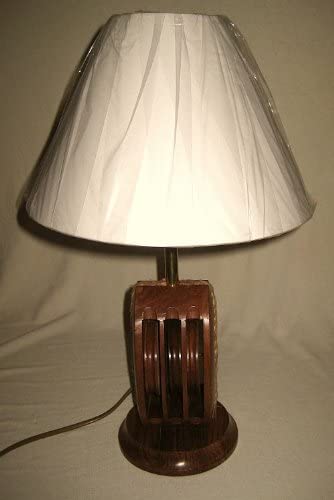 Maritime- Schiffslampe- Tischleuchte - H 52 cm- elektrisch - Holz/Messing/Tau