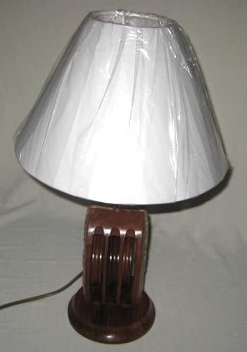 Maritime- Schiffslampe- Tischleuchte - H 52 cm- elektrisch - Holz/Messing/Tau