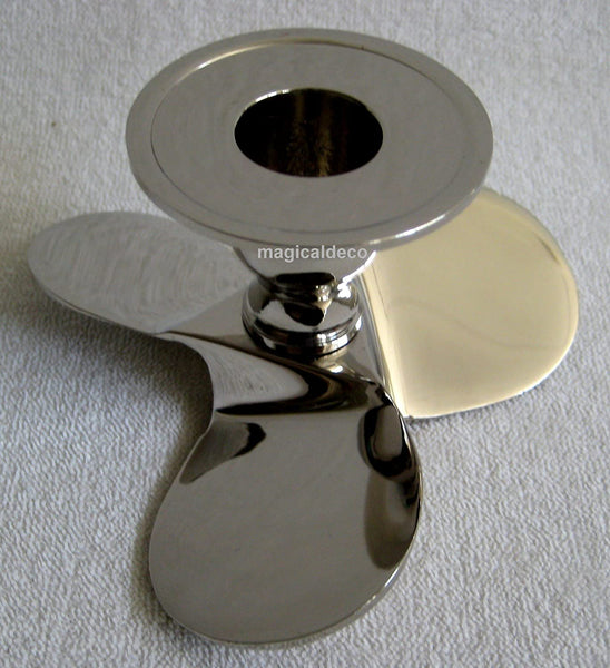 massiver Kerzenständer- Kerzenhalter - Schiffsschraube- Messing vernickelt