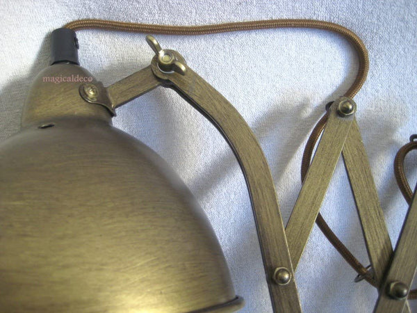 Wandlampe- Schreibtischlampe-Scherengelenk- bronziert- Industriedesign