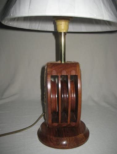 Maritime- Schiffslampe- Tischleuchte - H 39 cm- elektrisch - Holz/Messing/Tau