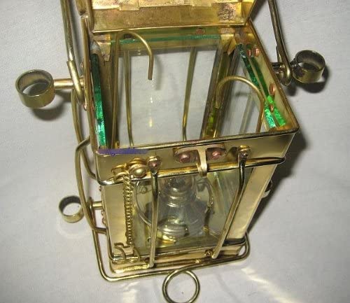 Eckige, massive Petroleum- Schiffslampe- Schiffsleuchte aus Messing H 25 cm