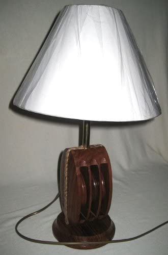 Maritime- Schiffslampe- Tischleuchte - H 52 cm- elektrisch - Holz/Messing/Tau