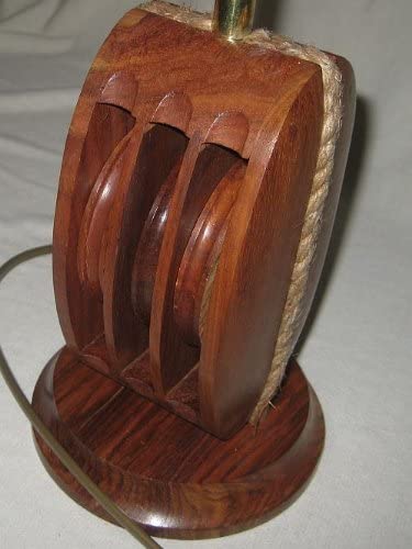 Maritime- Schiffslampe- Tischleuchte - H 39 cm- elektrisch - Holz/Messing/Tau