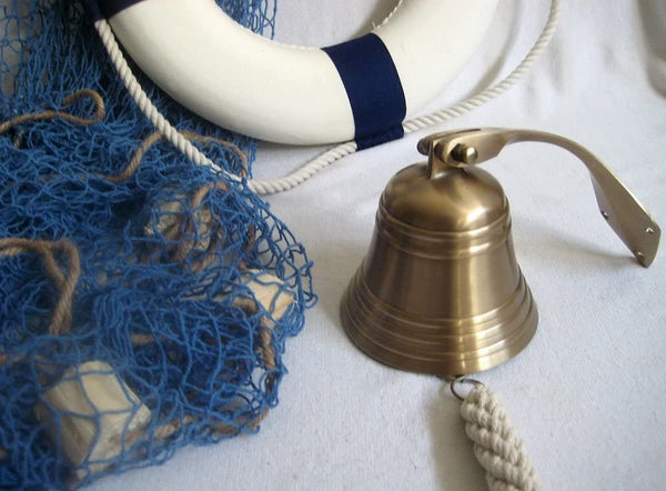 Piratenset- XL Fischernetz mit Schwimmern blau 3,4 m, Schiffsglocke, Rettungsring 20 cm- Maritime Deko