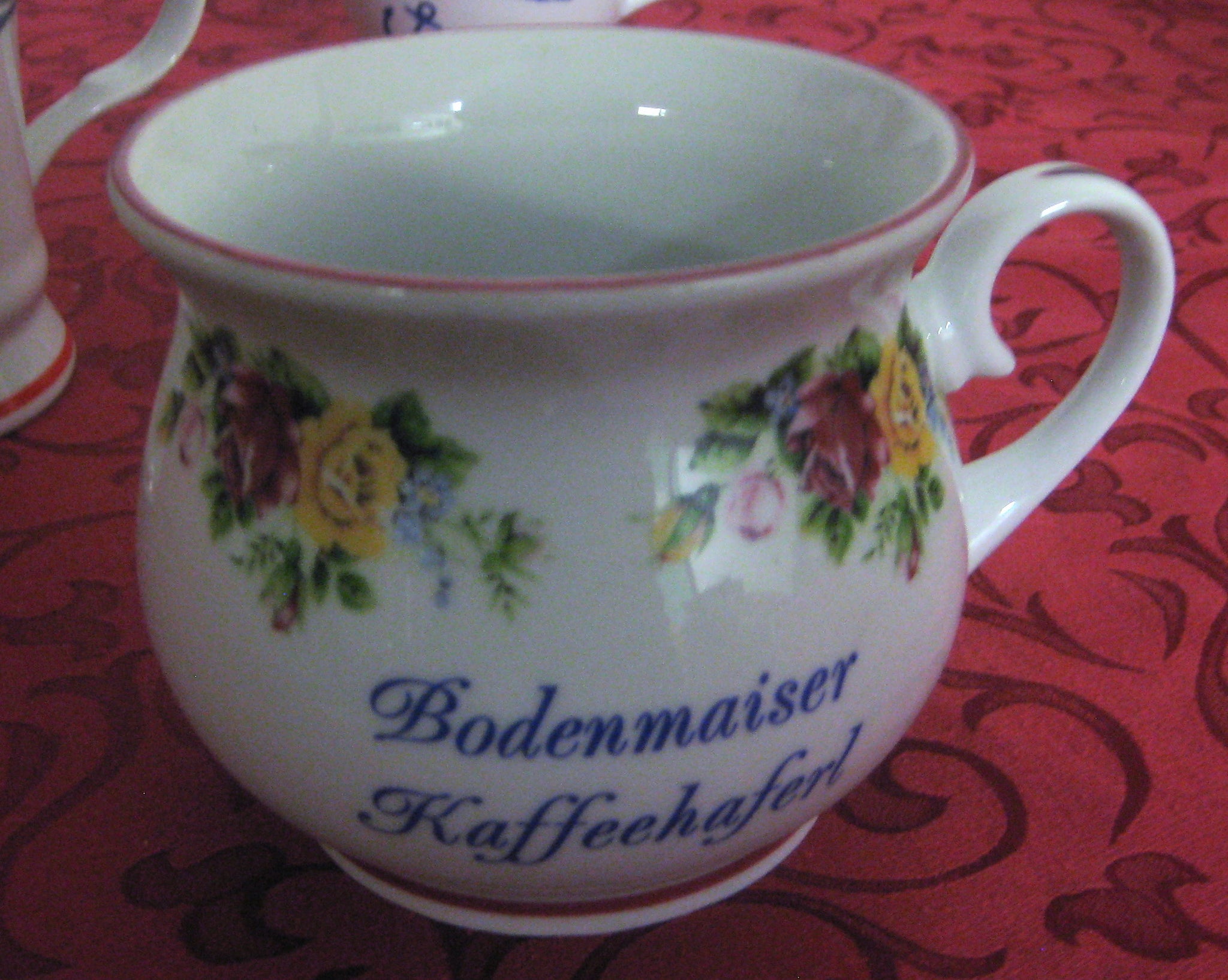 Porzellan - Tasse, Kaffeepott, Kugel Becher- Bodenmais- Motiv Rosenranke