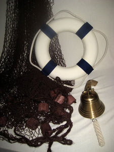 Piratenset- XL Fischernetz mit Schwimmern 3,4 m, Schiffsglocke, Rettungsring blau/weiß 30 cm- Maritime Deko