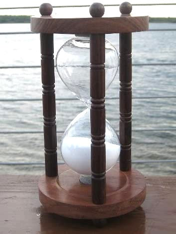 Edle Sanduhr Stundenglas Holzsäulen 30 min Höhe 18 cm