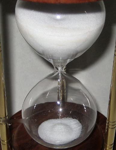 Edle Sanduhr Stundenglas Holz/Messingsäulen 15 min Höhe 15 cm