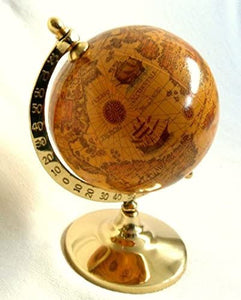 Kleiner Globus im Antikstil mit Fuß aus Messing H 23 cm- Anlaufschutz -kein polieren